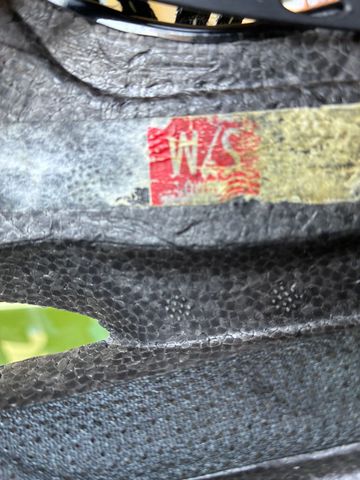 Used Gist Primo Helmet bike — image 6 of 6