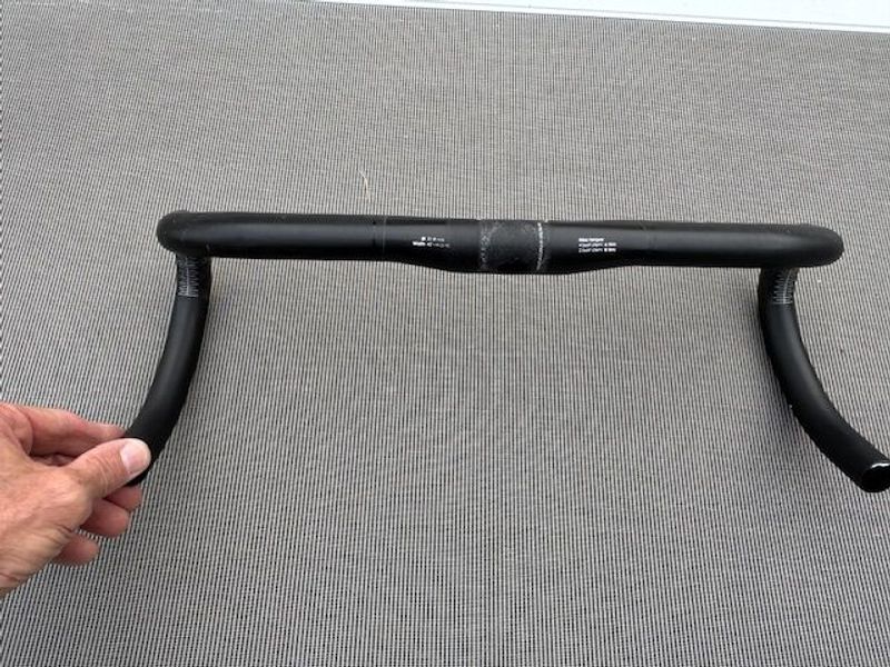 Gebrauchtes 3T Manubrio Superego Integrale Carbonio 2024 Cockpit