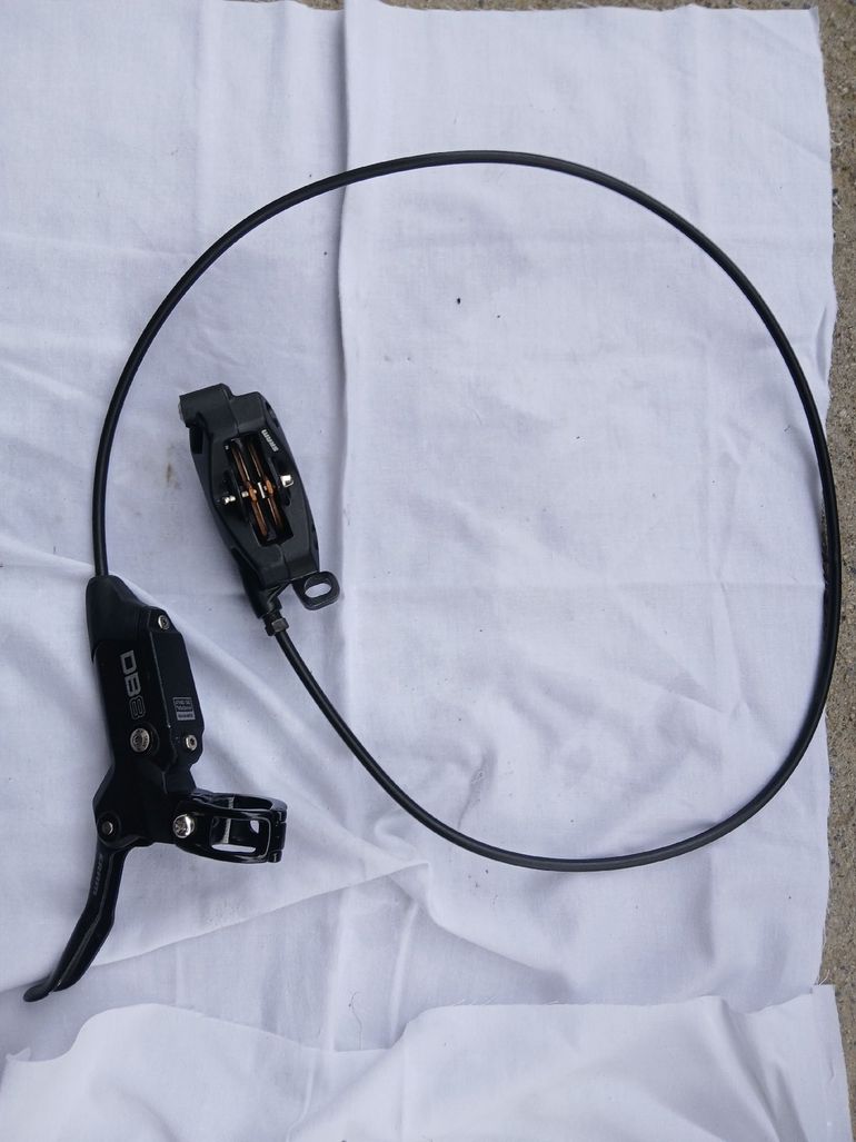 Used Sram db8 2023 bike — image 1 of 2