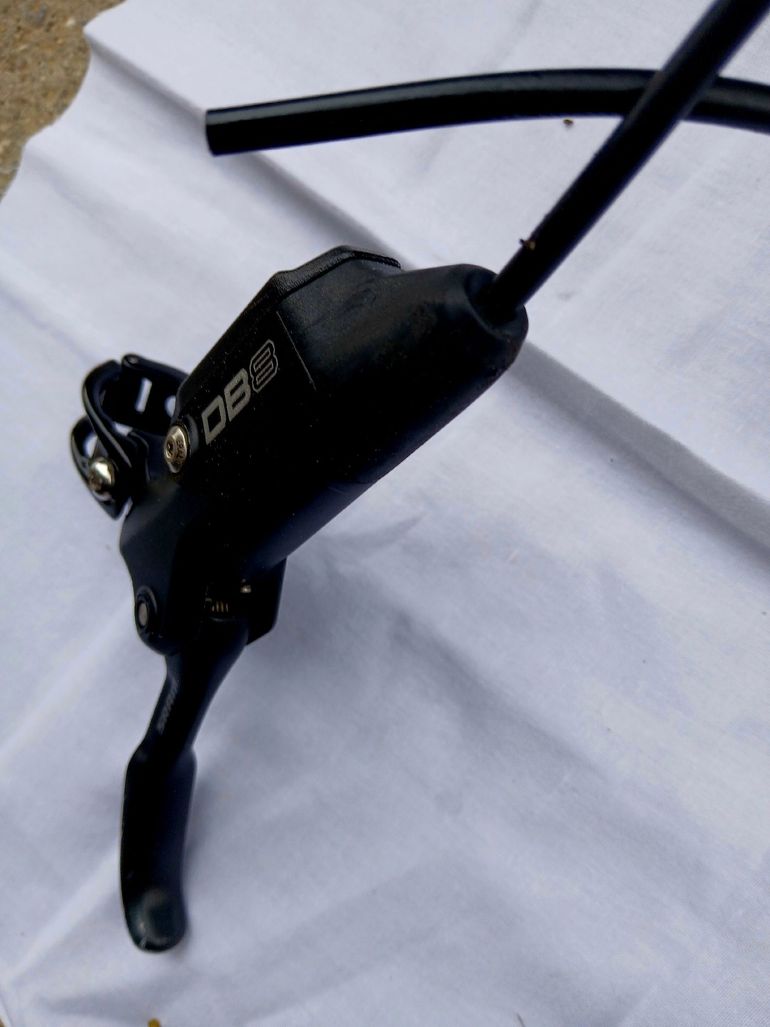 Used Sram db8 2023 bike — image 2 of 2