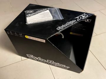 Używany Troy Lee Designs A3 Helmet 2026 bike — zdjęcie 7 z 7