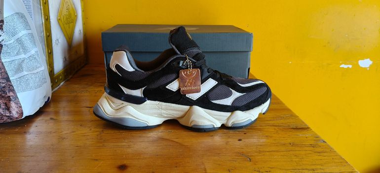 Used New Balance 9060 Black White 2026 bike — image 1 of 6