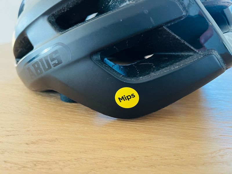 Used ABUS PowerDome MIPS Helmet 2024 bike — image 6 of 8