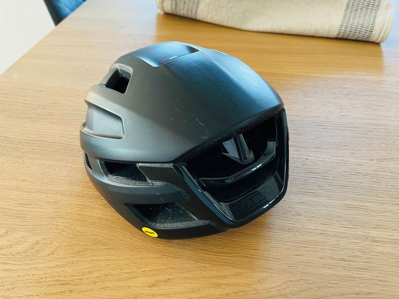 Used ABUS PowerDome MIPS Helmet 2024 bike — image 3 of 8