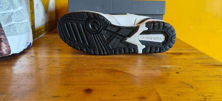 Used New Balance 550 White / Black 2026 bike — image 5 of 5
