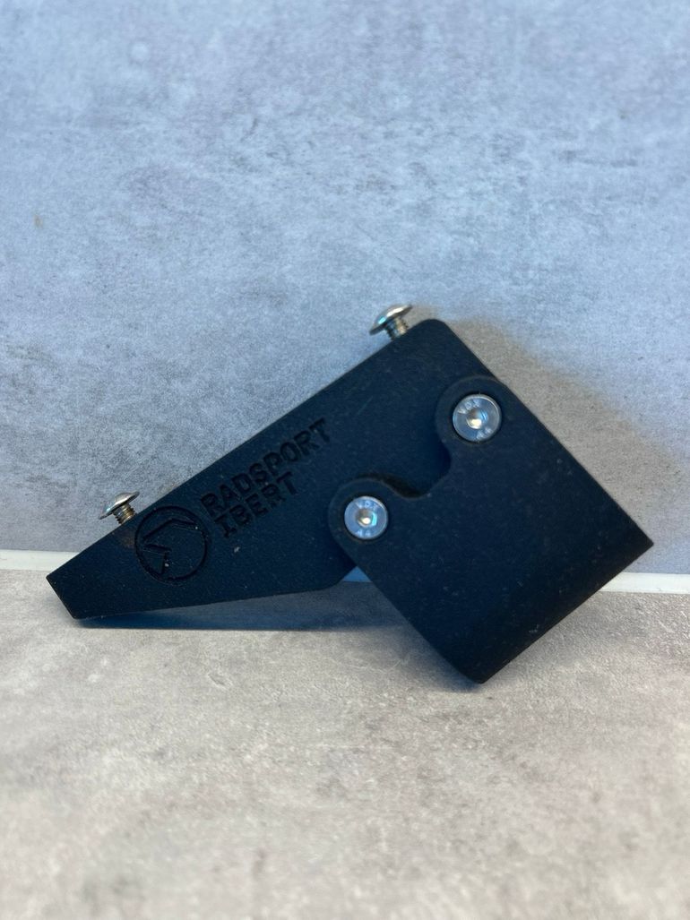 Used Radsport Ibert V2 Flaschenhalter Adapter 10° 2025 bike — image 1 of 4