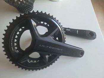 Shimano, Ultegra FC-R8100 Crankset + 4iiii Ultegra 8100 Precision 3+ Power Meter