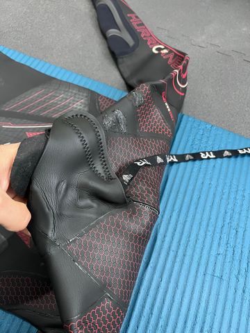 TYR Hurricane Cat 5 Wetsuit 2019 bike usato — immagine 4 di 13