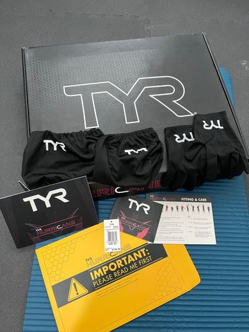 TYR Hurricane Cat 5 Wetsuit 2019 bike usato — immagine 12 di 13