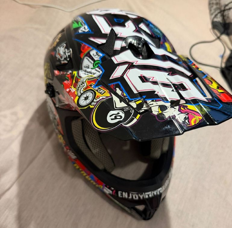 Used O‘neal Cross Helmet bike — image 4 of 4