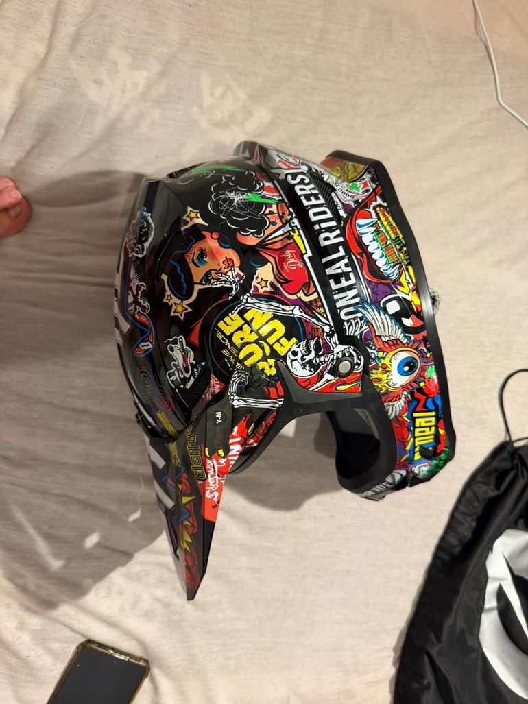 Used O‘neal Cross Helmet bike — image 3 of 4