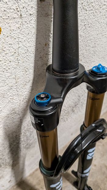 Used Fox 32 Kashima 100mm 2026 bike