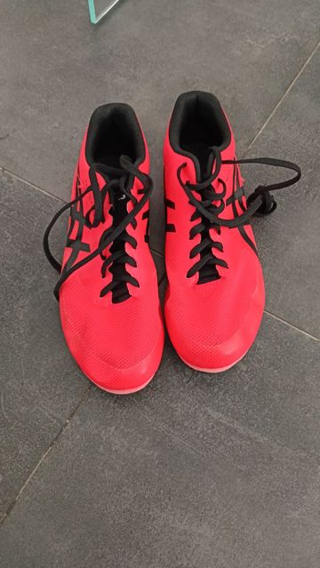 Asics Hyper LD 6 Spikes Running Shoes d'occasion