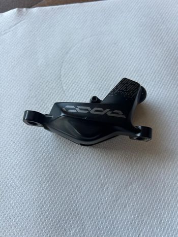 Sram, Code R