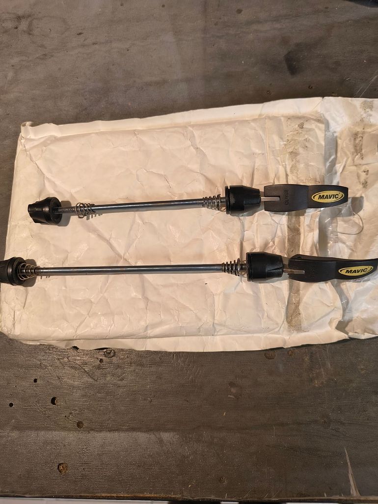 Used Mavic Ksyrium ES Wheelset 2014 bike — image 7 of 9