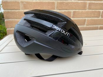 Used Dotout Targa Helmet bike — image 3 of 7