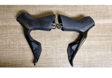 Used Shimano Dura-Ace ST-R9150 Di2 11v bike — image 3 of 5