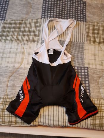 X-Tiger, Pantaloncini