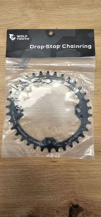 Wolf Tooth, 34 dents