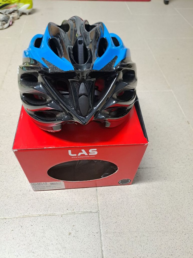 Used Last Luxury Helmet bike — image 2 of 4