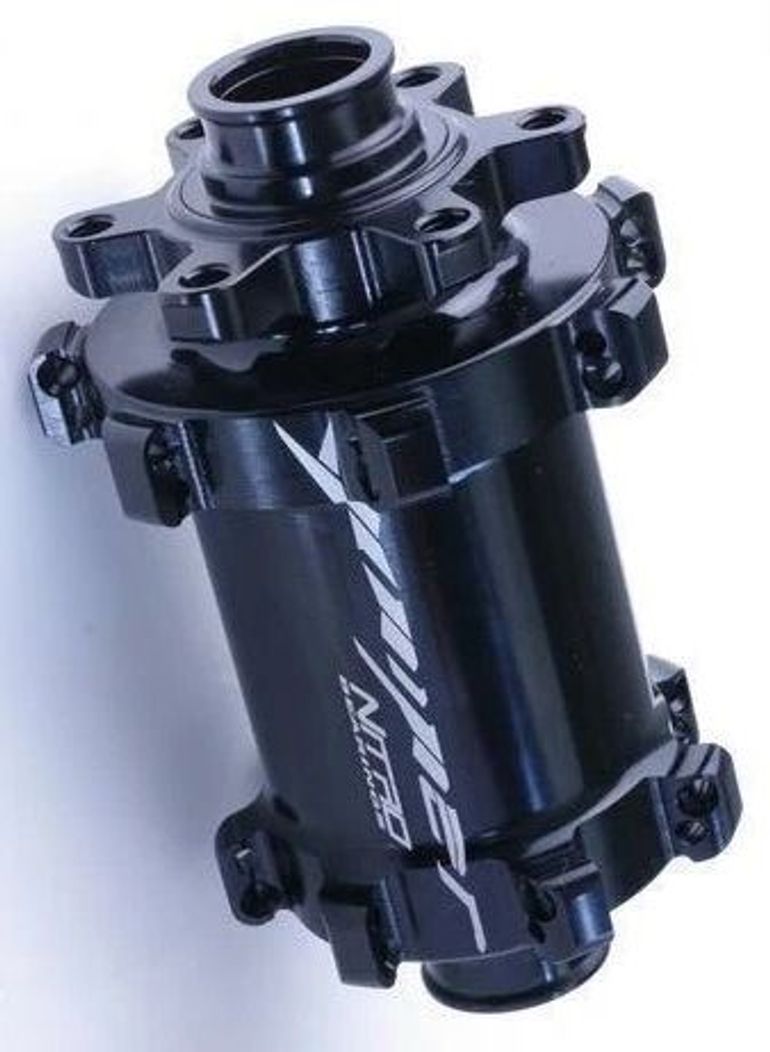 Used yuniper Straightpull Nitro Ultra Light Hub 102g bike — image 2 of 2