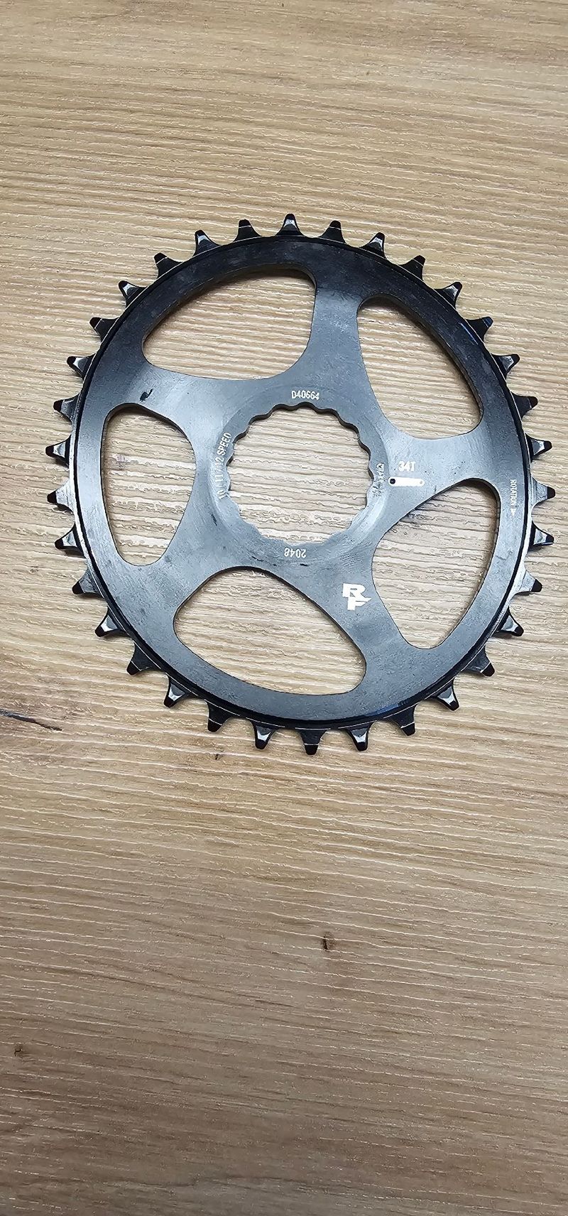 Tweedehands Race Face 34T bike — afbeelding 3 van 3