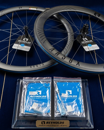 Gebrauchtes Reynolds Roues NEW AR41/58X Tubeless 41/58mm Carbone Shimano/Sram – Patins Wheels