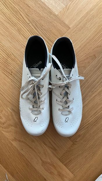 Quoc, Escape Road Lace