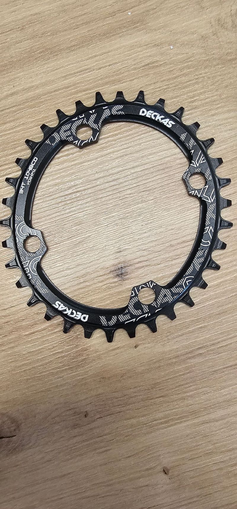 NoName Plateau 34T BCD Boost 12V Drivetrain & Pedals de segunda mano