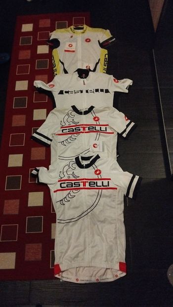Castelli, maglietta estiva