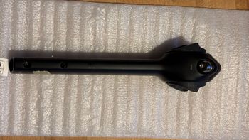 Used Trek Madone Gen 8 Seatpost 2025 bike — image 5 of 6