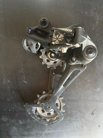Sram, Dérailleur