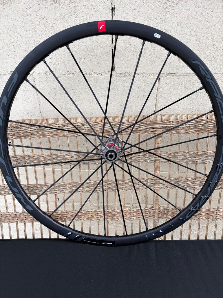 Used Fulcrum Lightweight Road Wheels 2020 bike — image 4 of 5