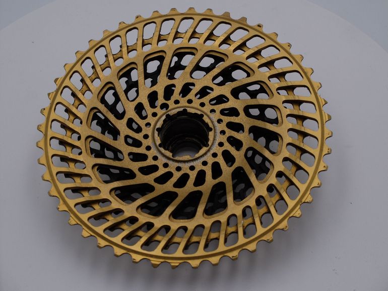 Used Leonardi factory General Lee 12V Kassette 9-48 Zähne Gold SRAM XD bike — image 2 of 6