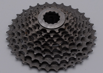 Used Shimano XTR CS-M950 Cassette 8-speed 12-32 bike — image 3 of 5