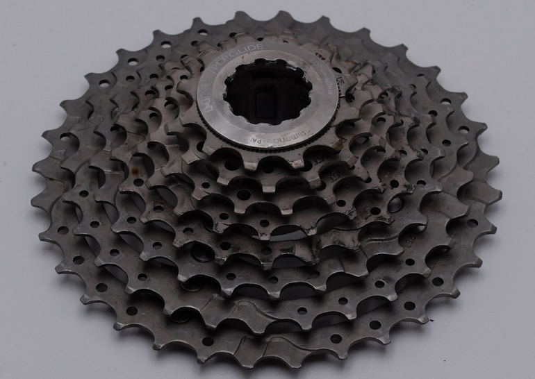 Used Shimano XTR CS-M950 Cassette 8-speed 12-32 bike — image 3 of 5