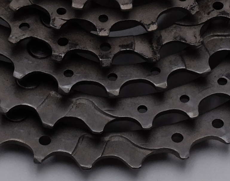 Used Shimano XTR CS-M950 Cassette 8-speed 12-32 bike — image 5 of 5