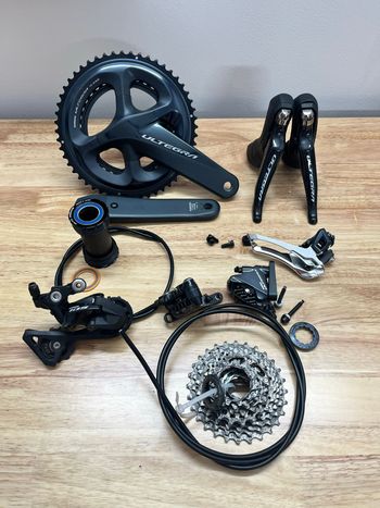 Shimano, Ultegra R8000 11-speed Groupset