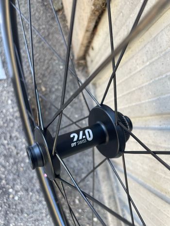 Used Swiss Side Hadron² All-Road 450 Wheelset 2024 bike — image 2 of 7