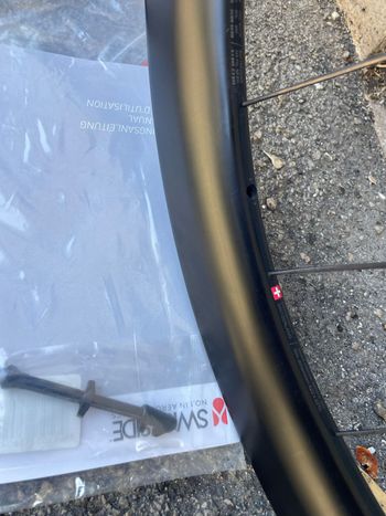 Used Swiss Side Hadron² All-Road 450 Wheelset 2024 bike — image 5 of 7