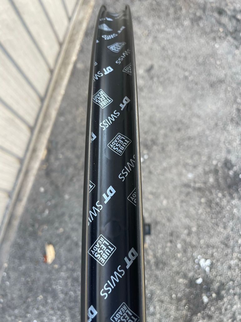 Used Swiss Side Hadron² All-Road 450 Wheelset 2024 bike — image 7 of 7