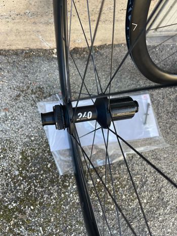 Used Swiss Side Hadron² All-Road 450 Wheelset 2024 bike — image 6 of 7