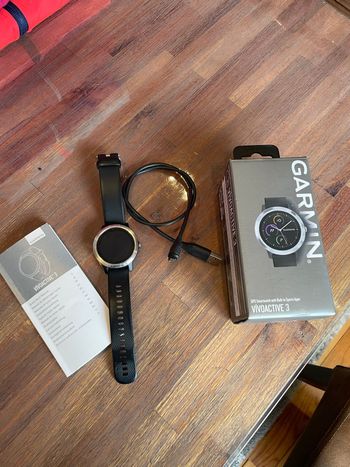 Garmin, vívoactive 3 GPS Smartwatch