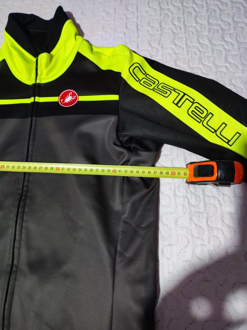 Used Castelli Windstopper Jacket Talla XL bike — image 11 of 14