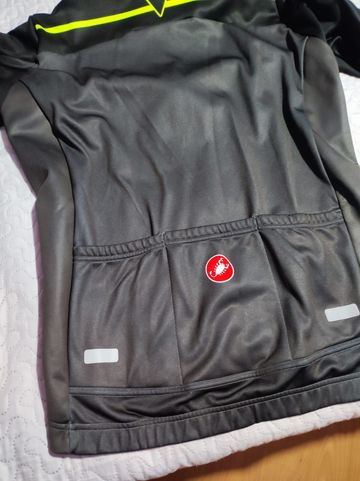 Used Castelli Windstopper Jacket Talla XL bike — image 2 of 14