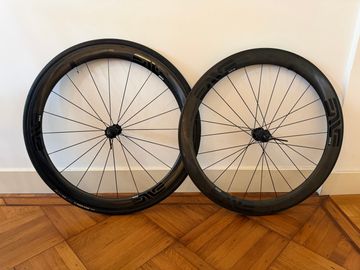 Używany Enve SES Carbon Wheelset Rim Brake Wheels