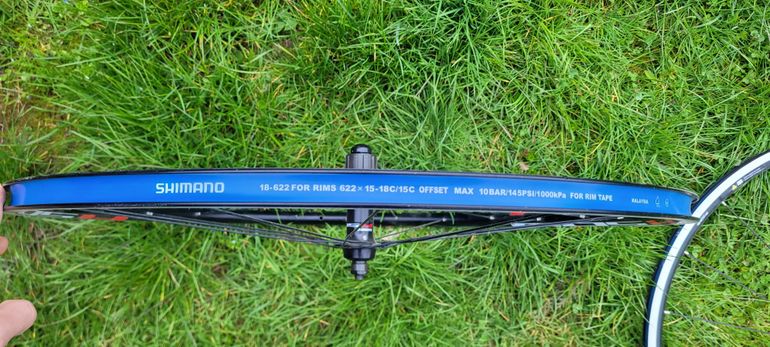 Used Shimano Jantes 622 x 15c bike — image 3 of 4