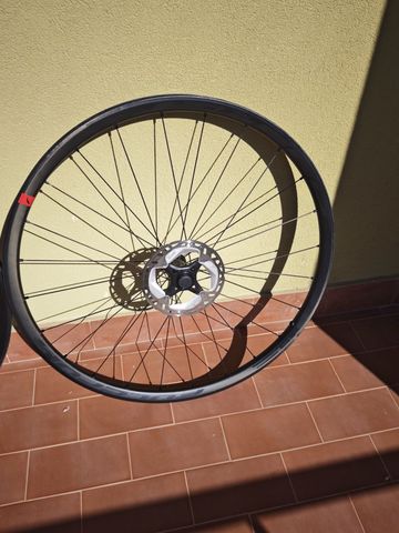 Używany Fulcrum Speed 25 DB 2023 bike — zdjęcie 4 z 7