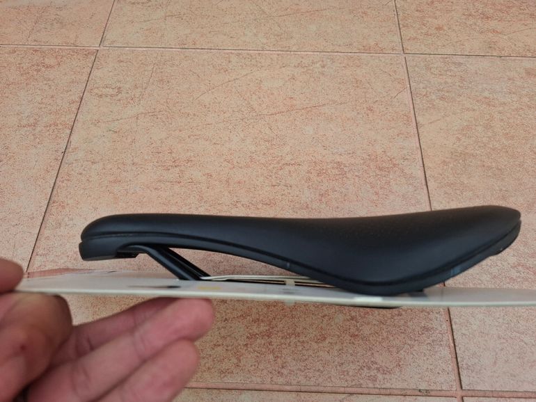 Used Bontrager Verse Elite 145mm 2024 bike — image 3 of 5