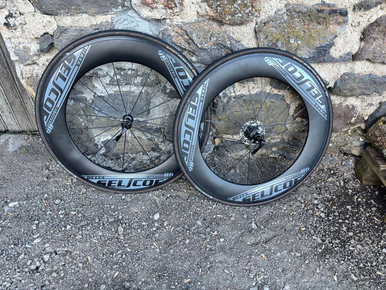 Used selcof Roues Carbone 2017 bike — image 2 of 2